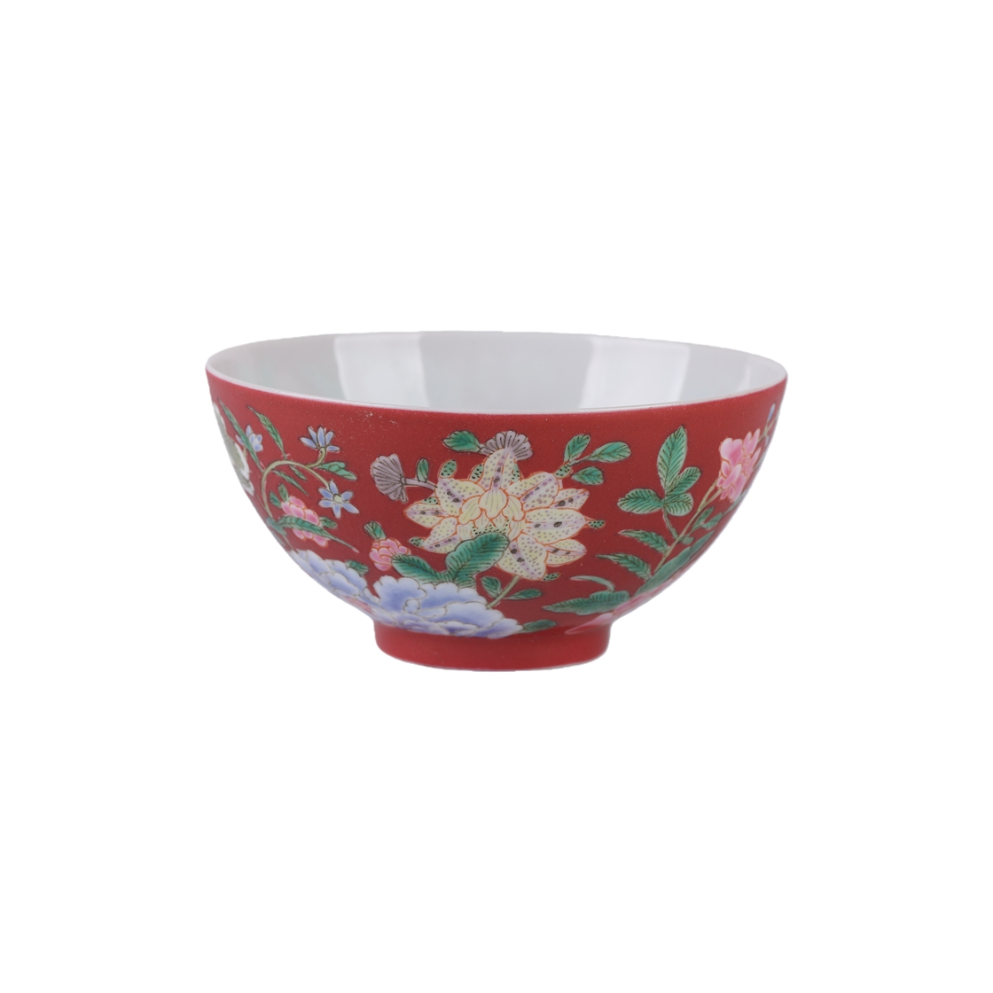 01088 Chinese rouge red glazed floral patterned porcelain bowl