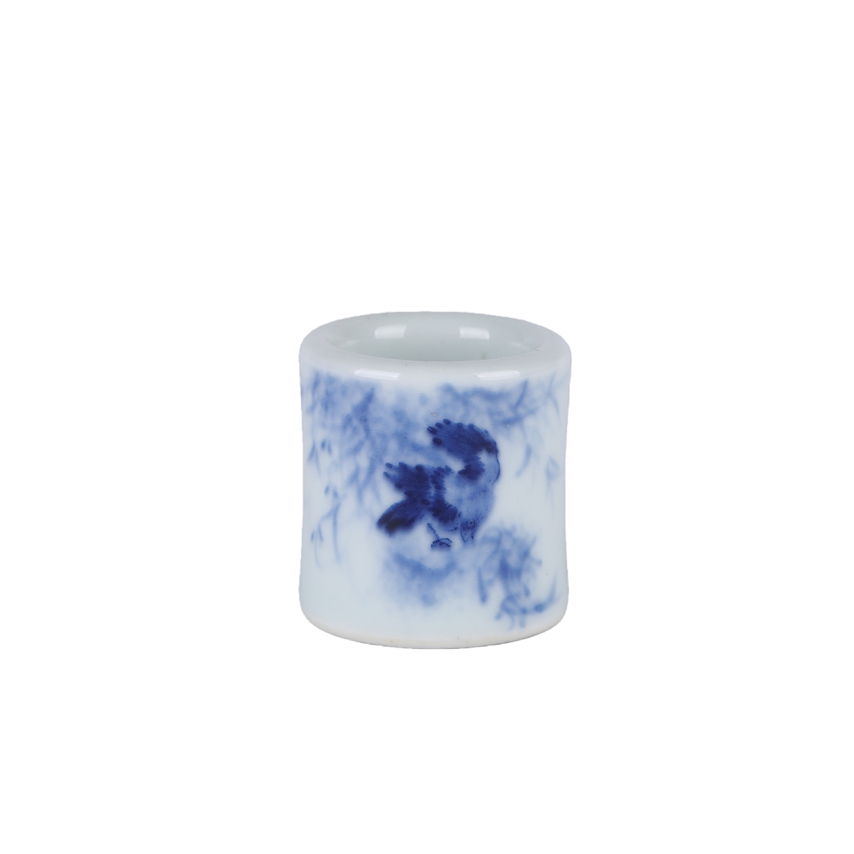 01172 Chinese blue and white glazed porcelain ring, Wang Bu