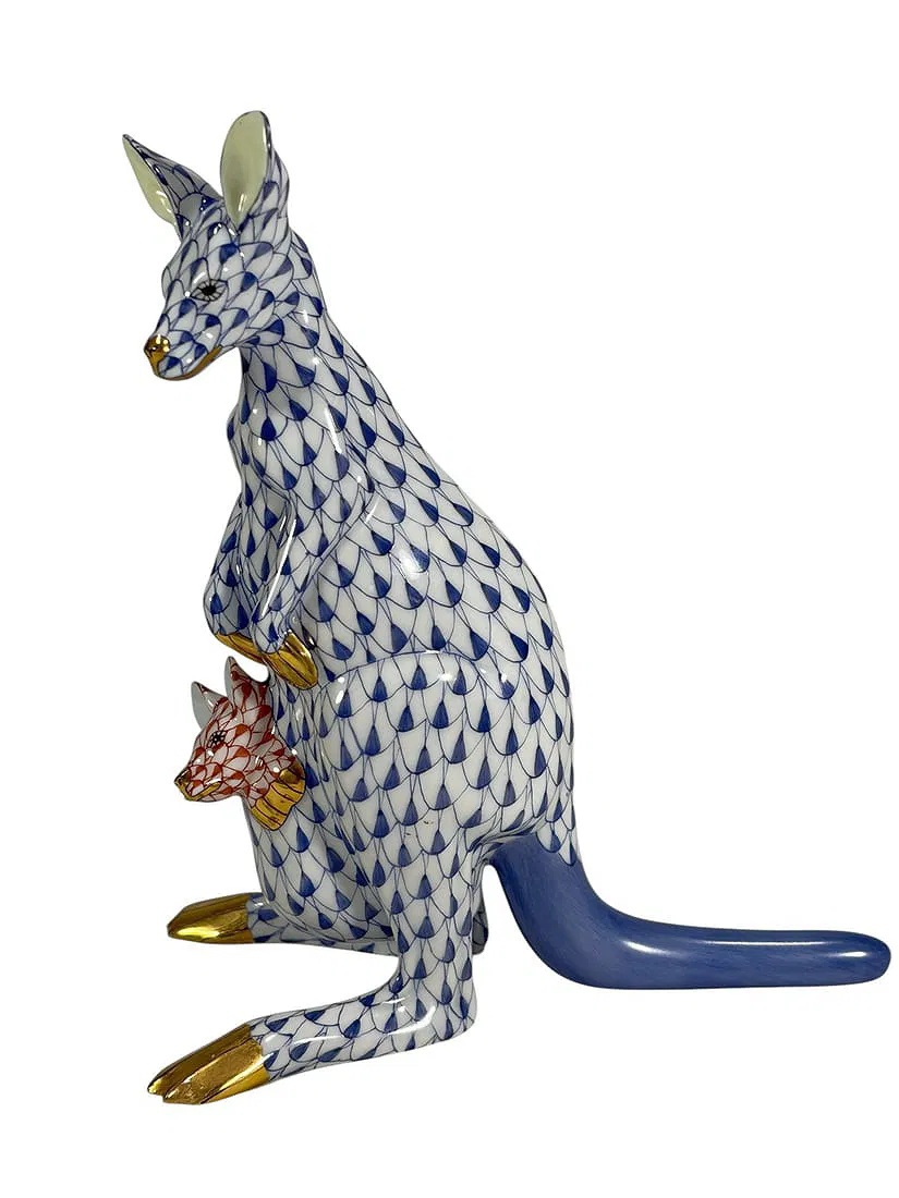 23 Colored porcelain kangaroo