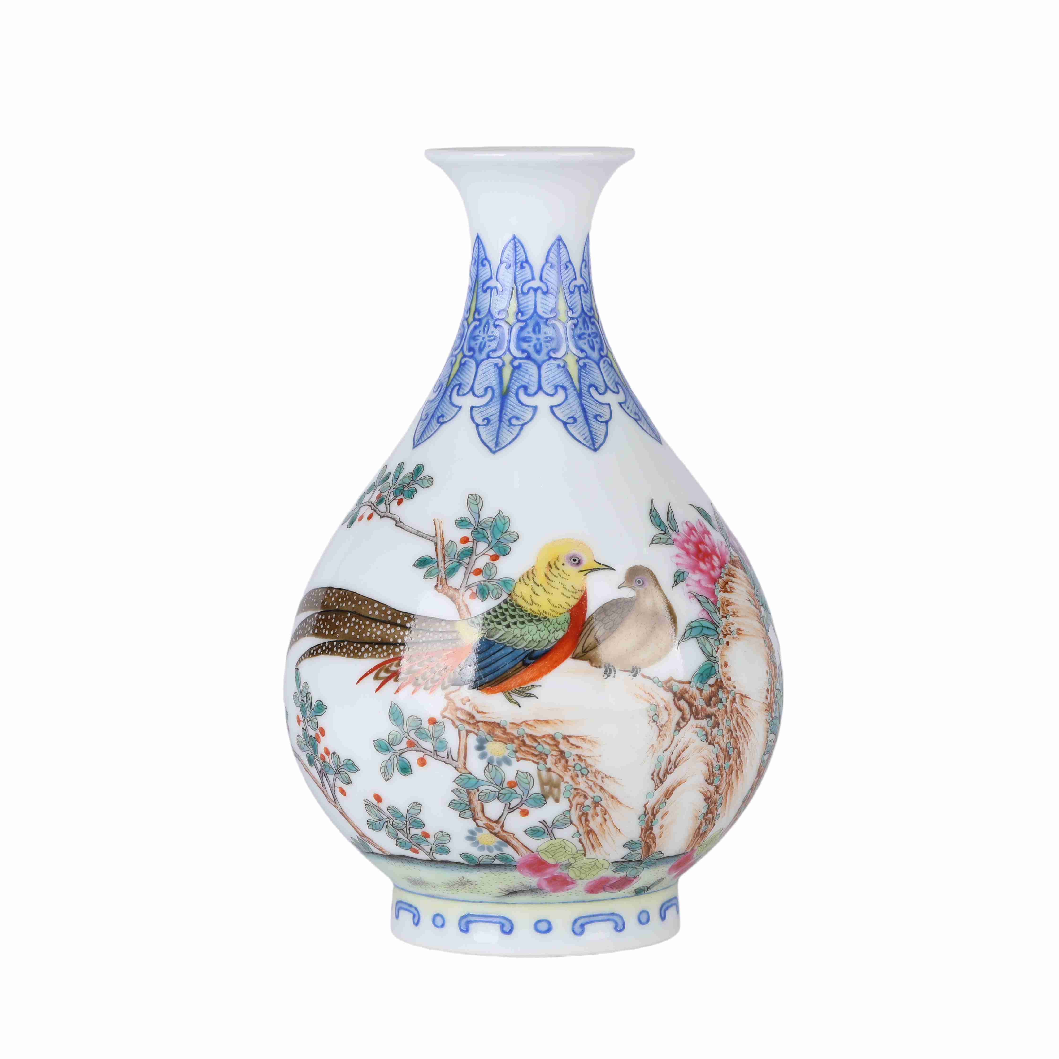 44 Chinese enamel colored porcelain vase, 18th 