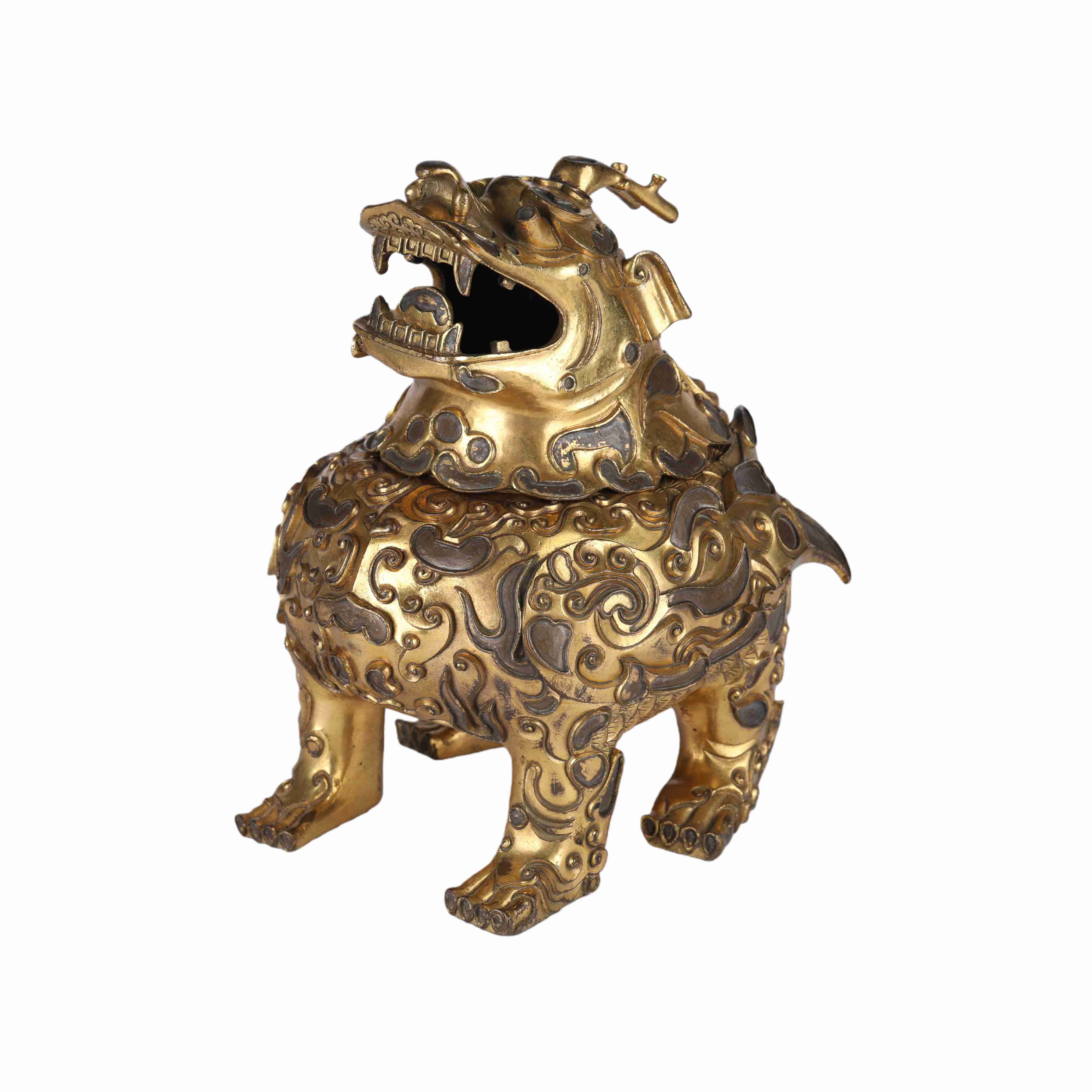 106 Chinese bronze gilded beast