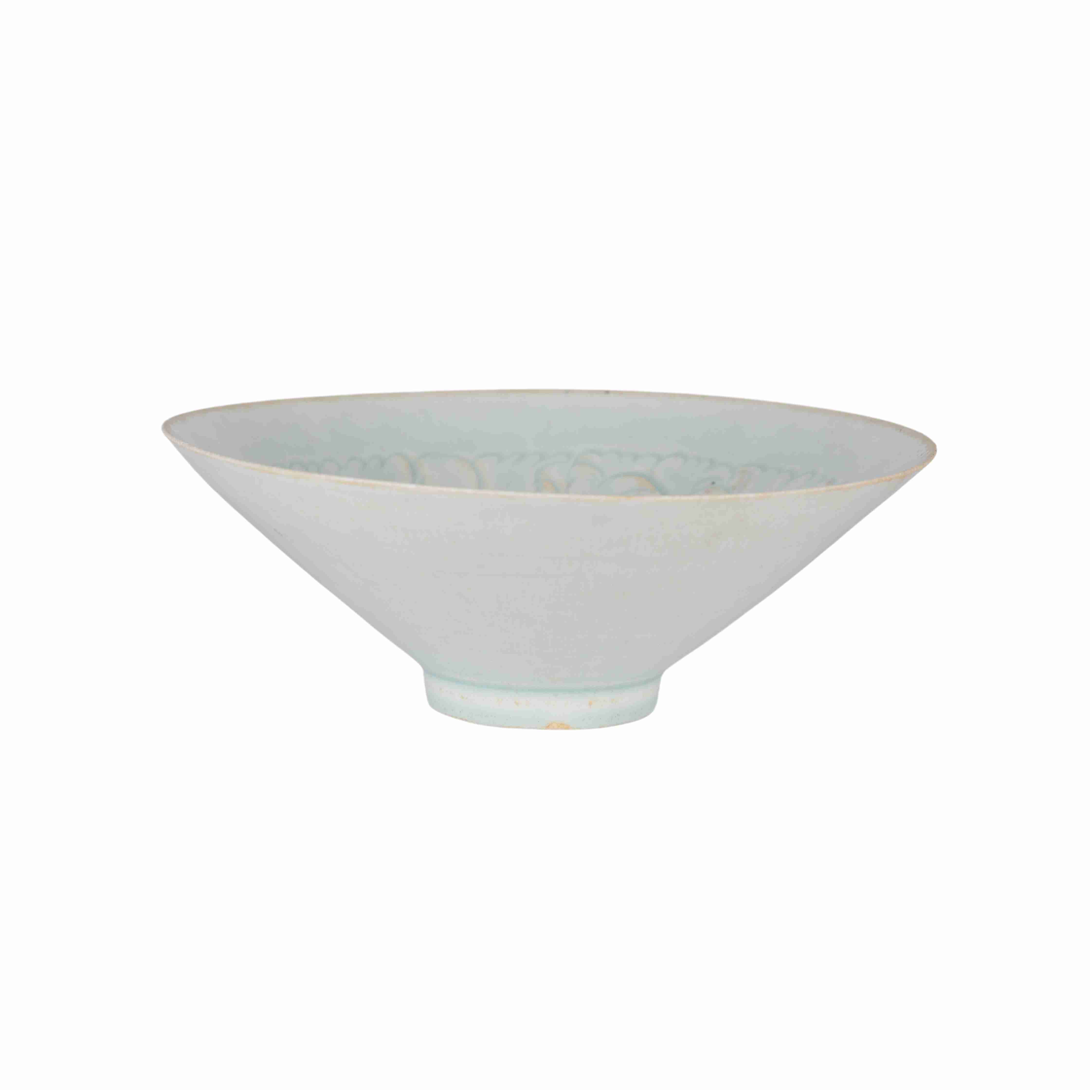138 Ancient Chinese porcelain bowls