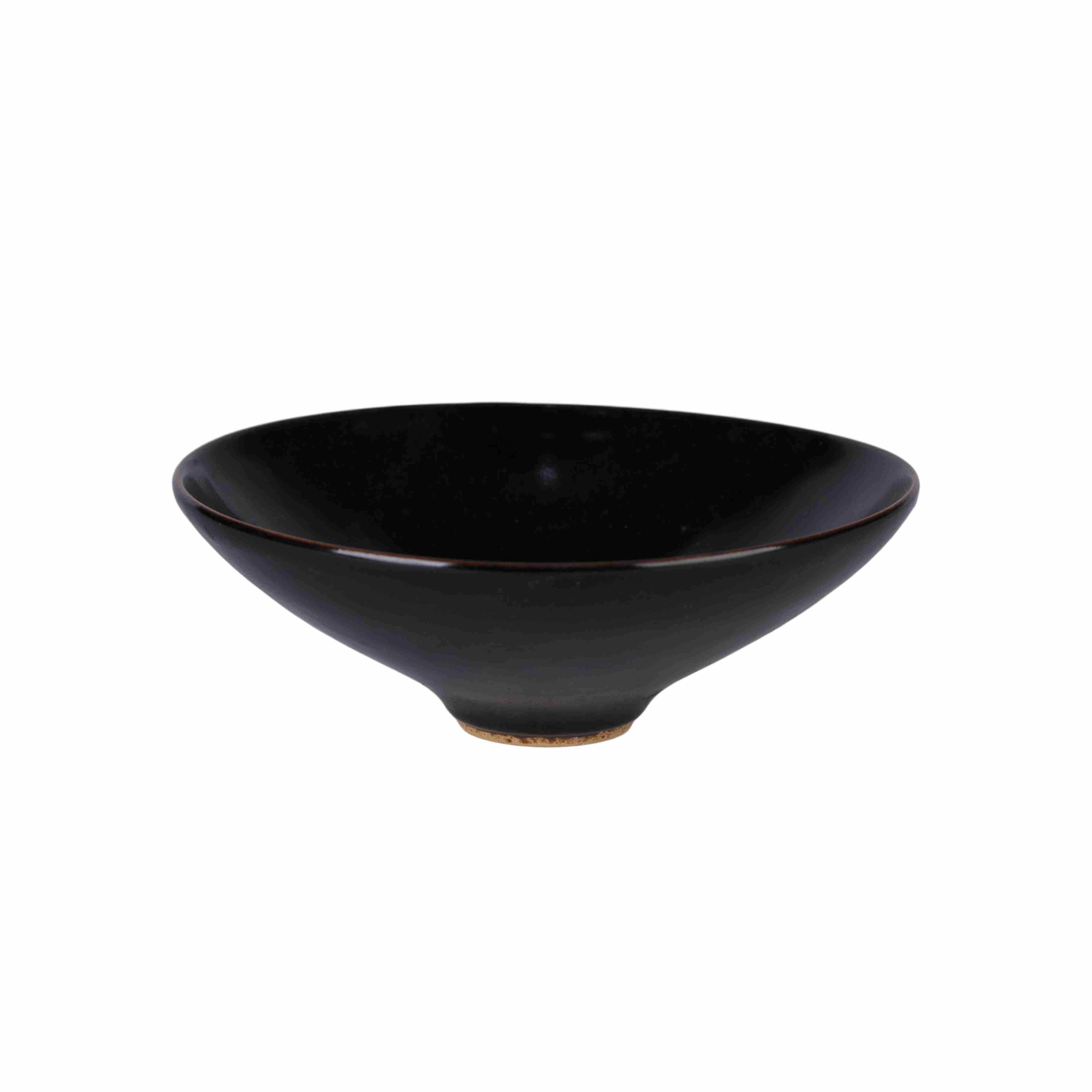 184 Ancient Chinese porcelain bowls