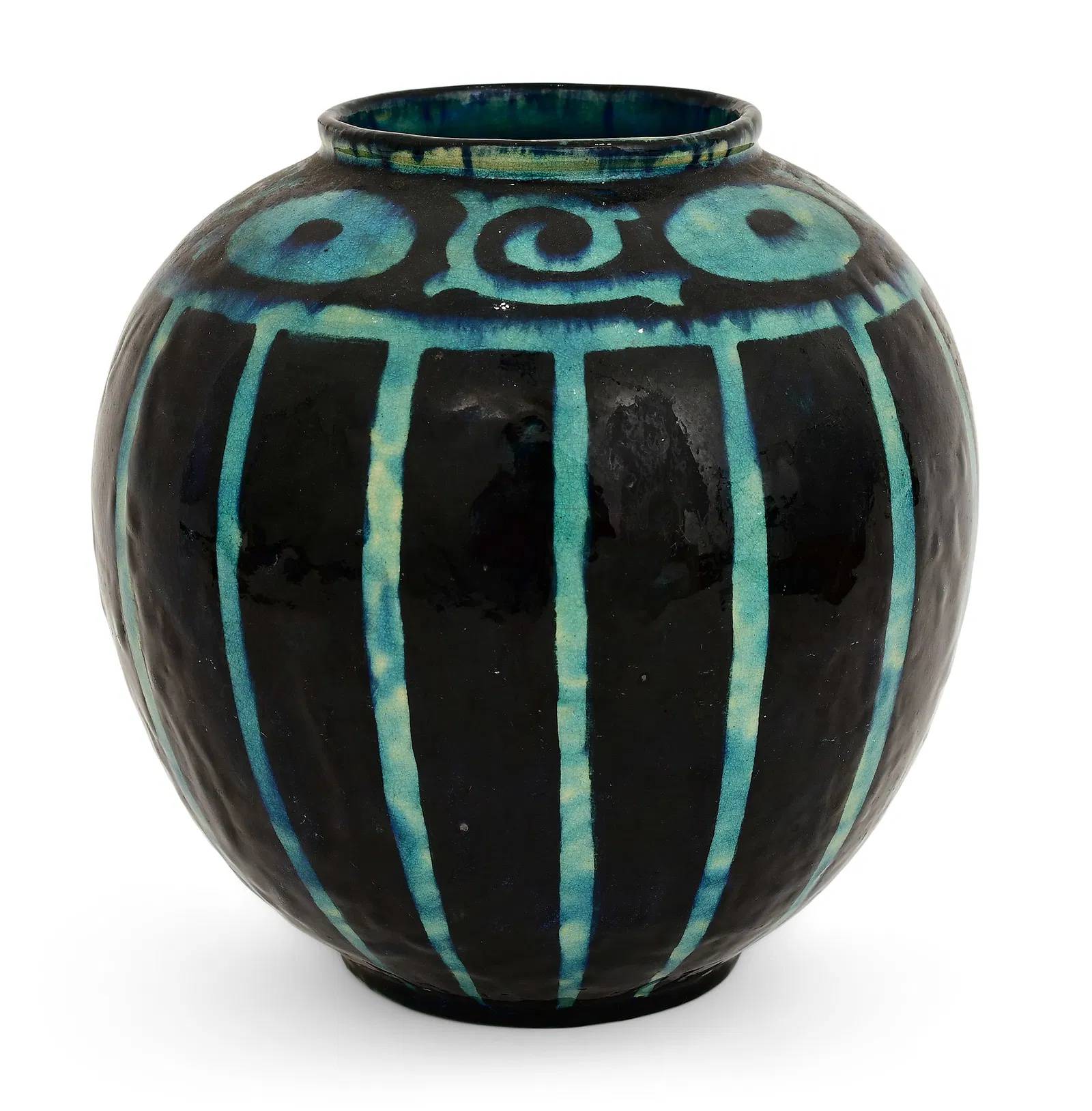 209 Art Deco Pottery Vase